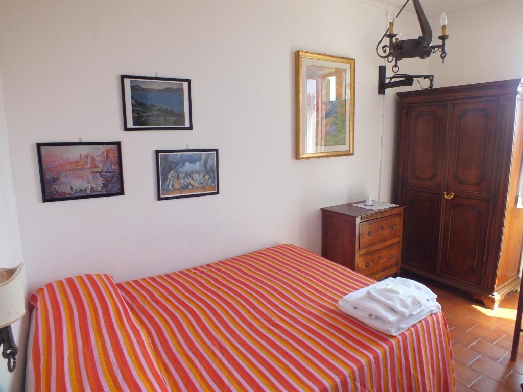 Locanda Laudomia Bed & Breakfast Манчано Стая снимка